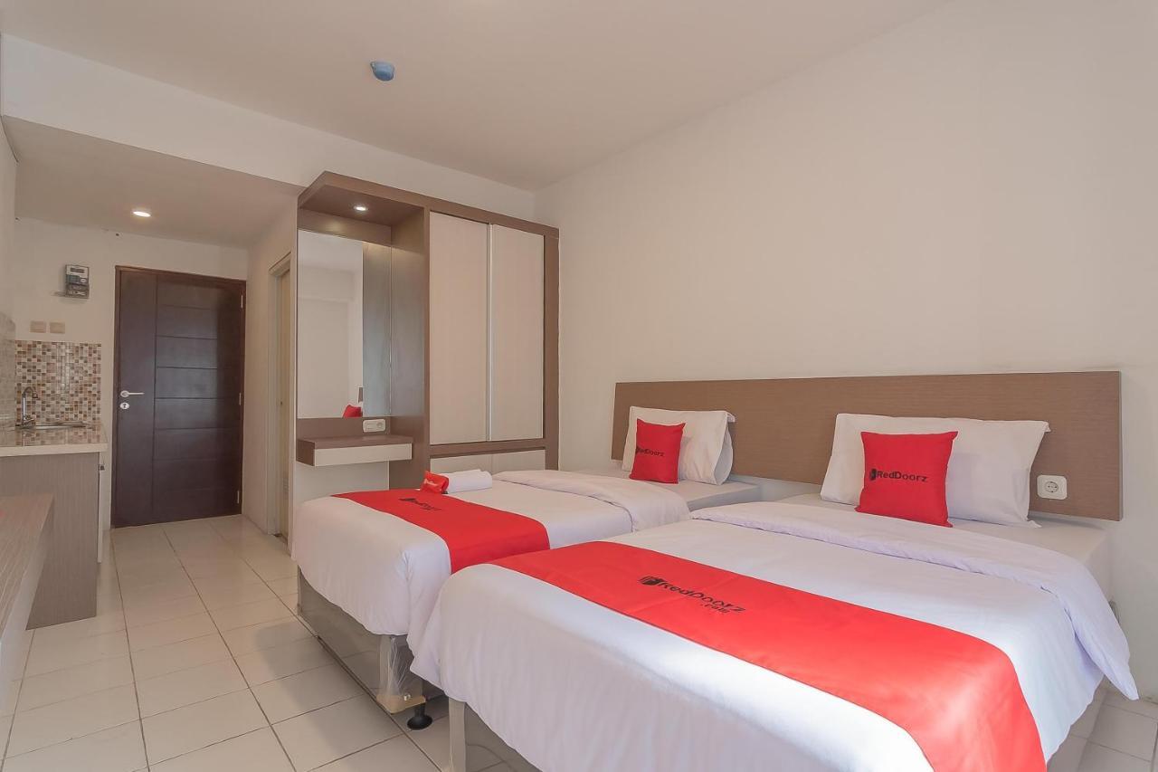 Reddoorz Apartment @ Emerald Towers Bandung Luaran gambar