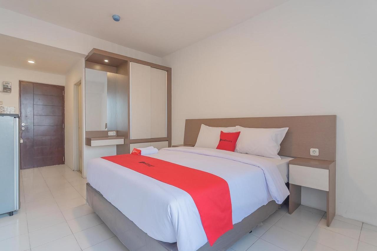Reddoorz Apartment @ Emerald Towers Bandung Luaran gambar